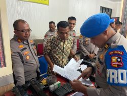 Team Mabes Polri Cek Senpi Dinas Polri Di Polres Labuhanbatu Selatan, kondisi dalam keadaan lengkap dan bersih sesuai data.
