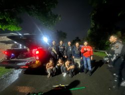 Tim Reaksi Cepat Kota Medan Bersama Dengan Samapta Polda Sumut Berhasil Mengamankan 3 Geng Motor Yang Melakukan Pengrusakan Di Indomaret Bernama “SL TAMORA” Di Jalan Eka Rasmi.