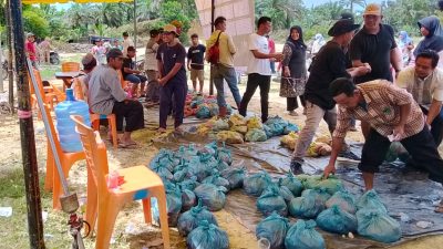 Desa Sinunukan III Sembelih 27 Hewan Qurban, Semangat Berbagi Masyarakat Tetap Tinggi.