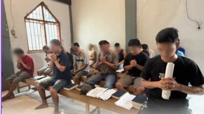 Rutan Tanjung Pura Gelar Pembinaan Kerohanian Rutin bagi Warga Binaan Kristen.